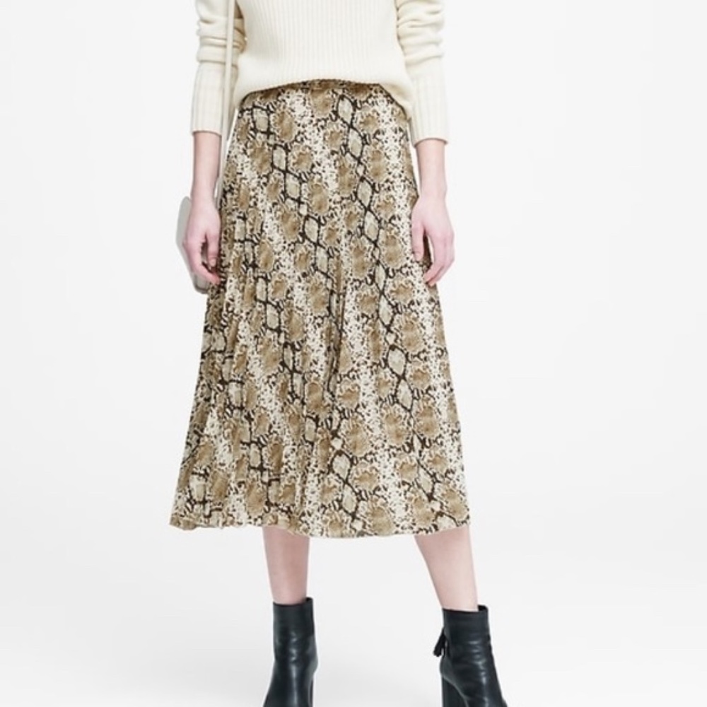 Banana Republic Snake Print Pleated Midi Skirt, sz 10